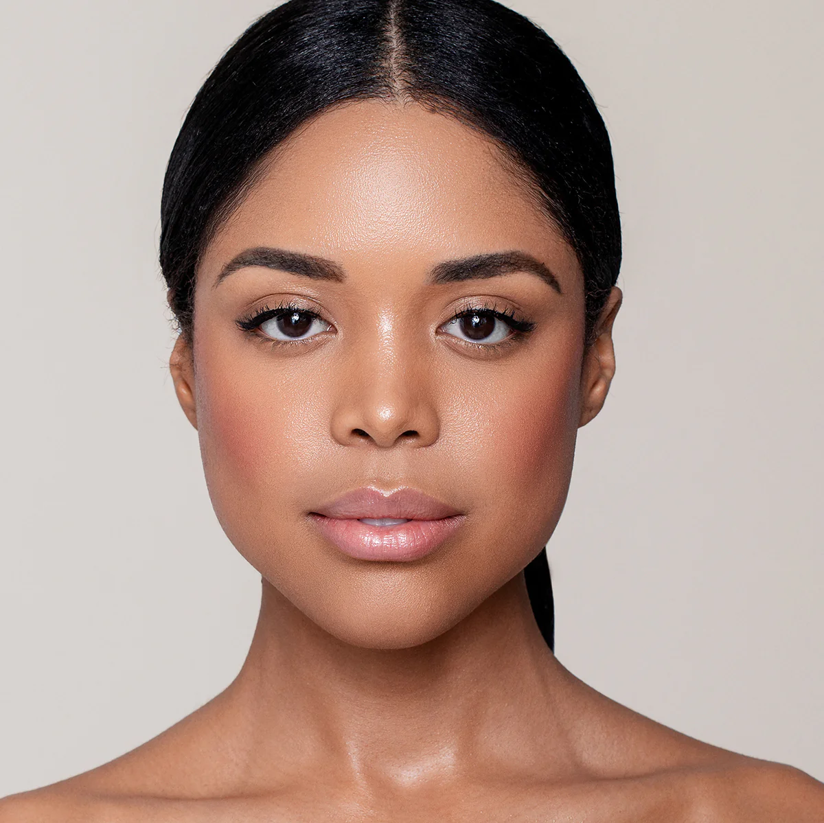 Kevyin Aucoin - The Contrast Stick, 9g tone