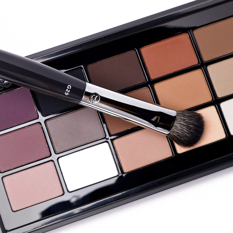 ESUM Cosmetics - G29 Medium Shadow Brush 