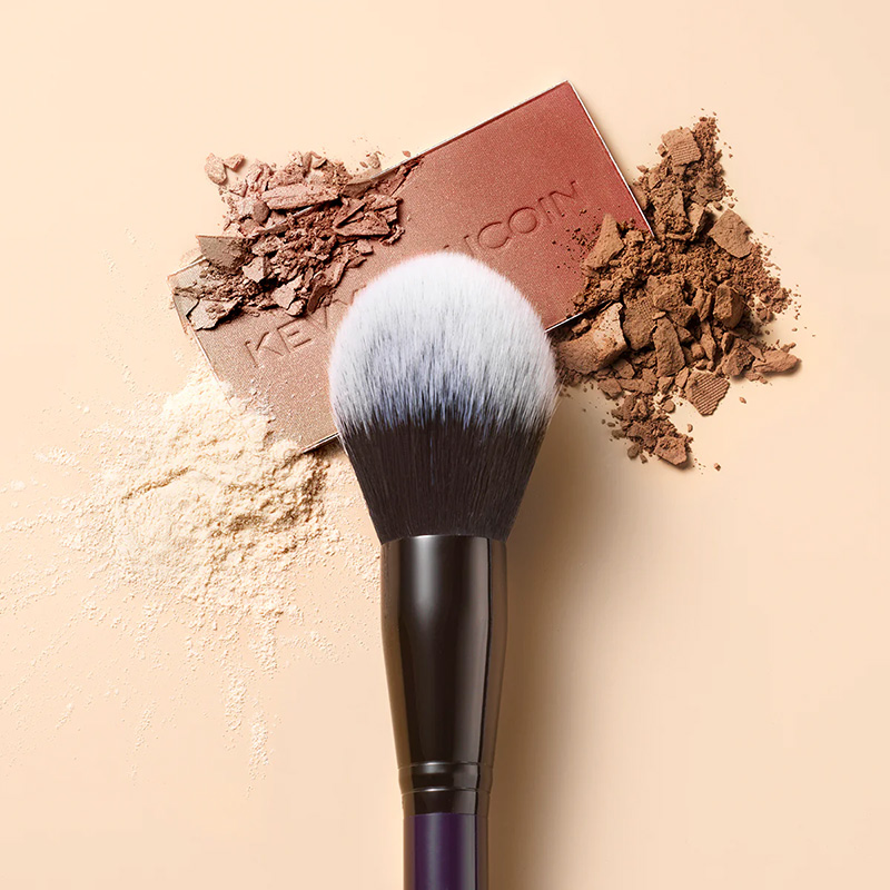 Kevyn Aucoin - Blurring Powder Brush