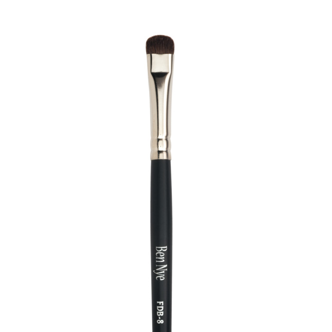 Ben Nye - FDB8 - Medium Smudge Brush Ben Nye - FDB8 - Medium Smudge Brush