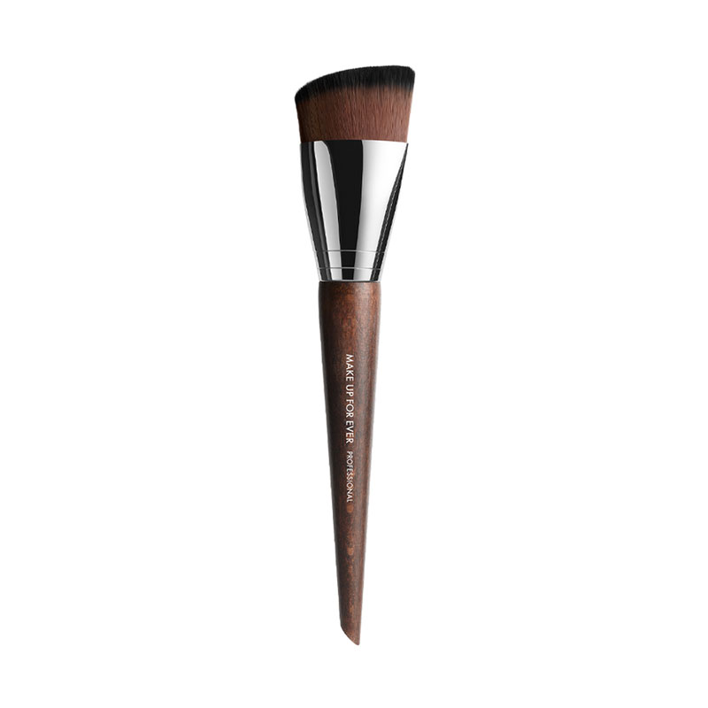 MAKE UP FOR EVER - 118 HD Skin Foundation Brush MAKE UP FOR EVER - 118 HD Skin Foundation Brush